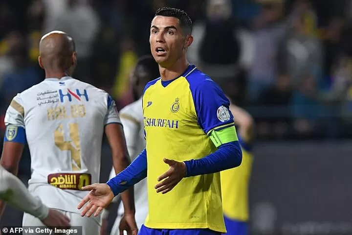 Cristiano Ronaldo wears captain's armband as Al Nassr win on