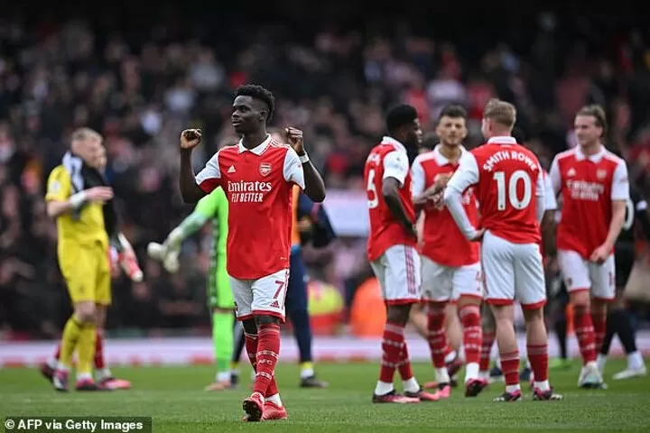 First row deals sports arsenal