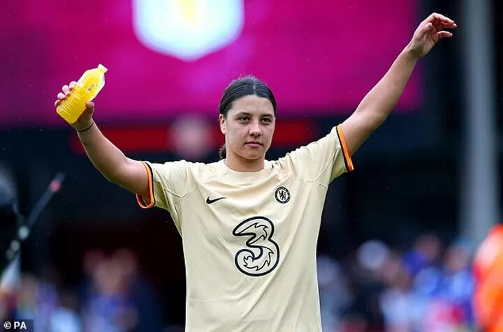 Aston Villa boss brands superstar Sam Kerr the best player in the WORLD All Football