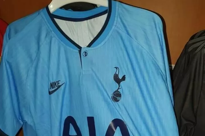 Photo emerges of Spurs' classy new third shirt on sale - and fans