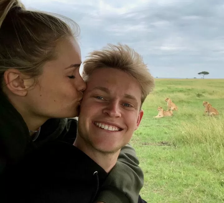 Sweet Couple Frenkie De Jong And His Girlfriend Enjoy Their Vacation In Africa All Football