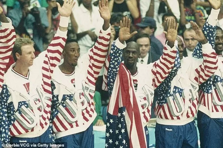 Michael Jordan s famous Dream Team jacket from 1992 Barcelona Olympics is now up for auction All Football