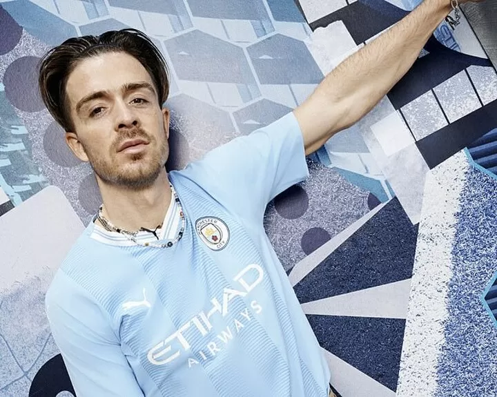  Manchester City Away Shirt 2023/24 Season - Replica - Men -  White : Sports & Outdoors