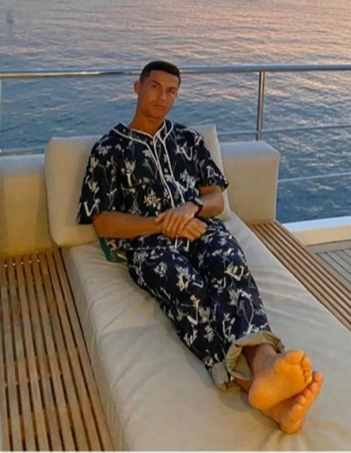 Ronaldo pjs top