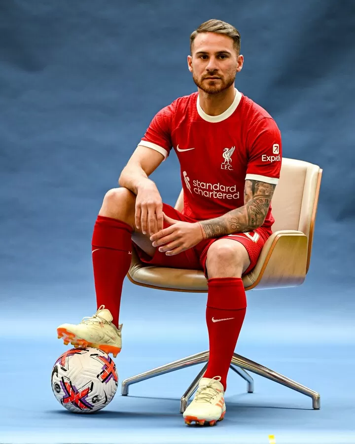 Mac Allister Chooses Liverpool No. 10 Kit - Had the Option