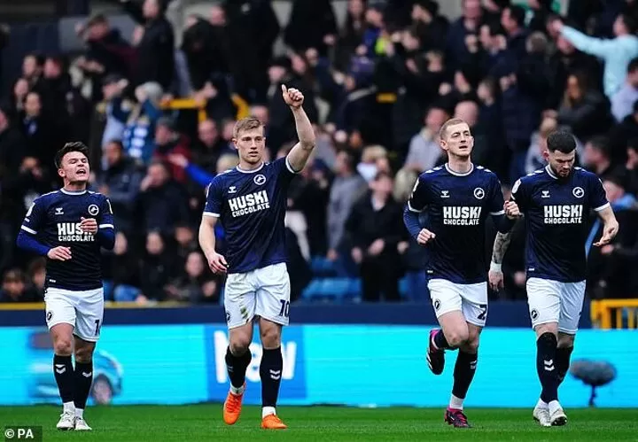 Millwall 1-1 Burnley: Highlights and reaction as spoils shared at the Den -  LancsLive