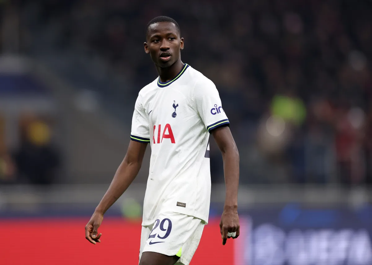 New sales spurs top