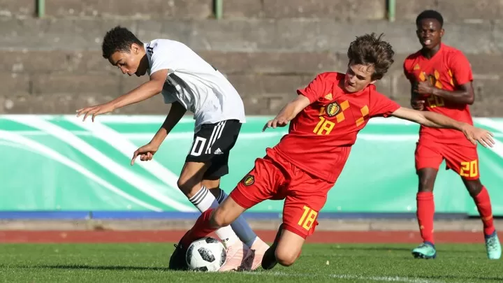 Chelsea Lose 16 Year Old Wonderkid To Bayern Munich All Football