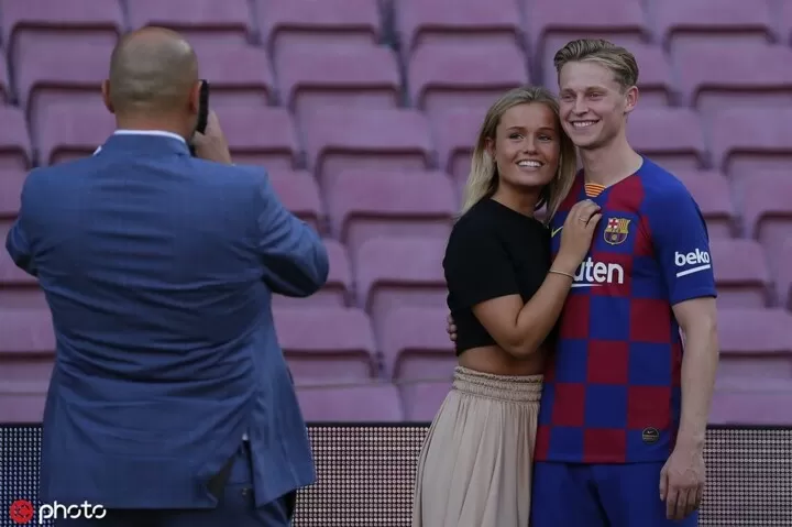 De Jong S Girlfriend Kiemeney Has Been There Since Day One All Football