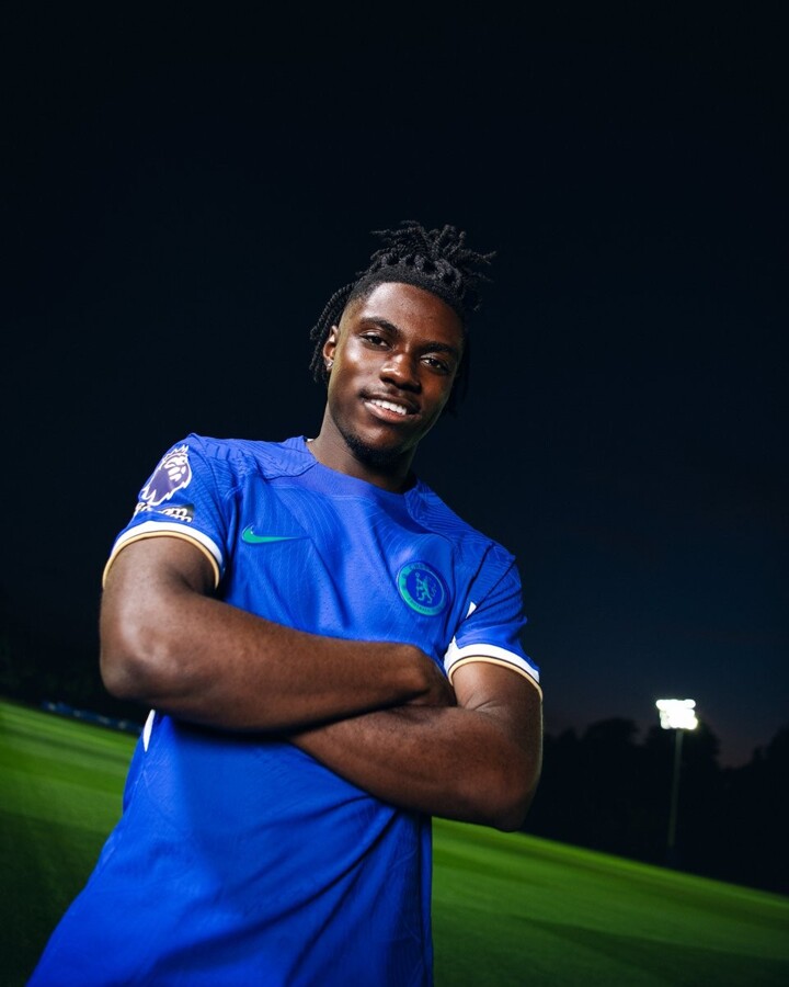 OFFICIAL: Chelsea sign 19-year-old Lavia from Southampton for £58m