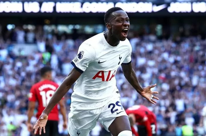 Latest spurs clearance news