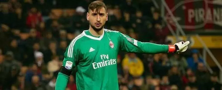 Donnarumma Wants To Stay At Milan With A Much Lower Salary Gds All Football