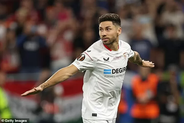Nottingham Forest agree £9.4m deal for Sevilla right-back Gonzalo Montiel|  All Football