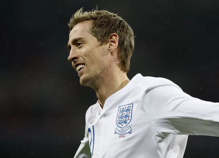Peter Crouch Cây Sào Hài Hước Và Hiệu Quả - Huyền Thoại Bóng Đá Nổi Bật