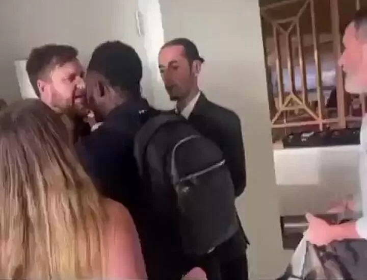 Roy Keane received a headbutt from fan at the Emirates during the Arsenal vs. Manchester United game