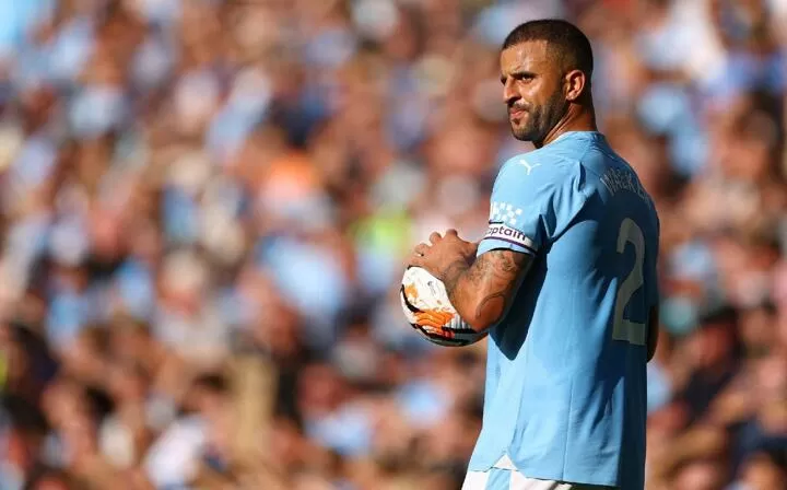 Walker discusses his almost-departure from Manchester City for Bayern and his decision to remain at Etihad Stadium