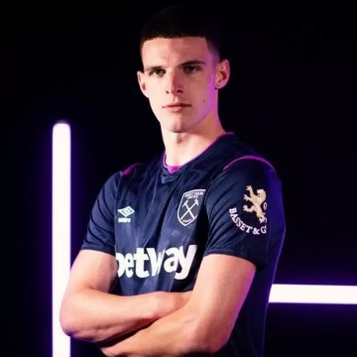 West Ham United To Wear 19 20 Third Kit In Plasia Trophy Match Against Man City All Football