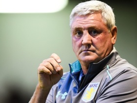 Newcastle officialise son nouvel entraîneur et ce n'est pas Genesio