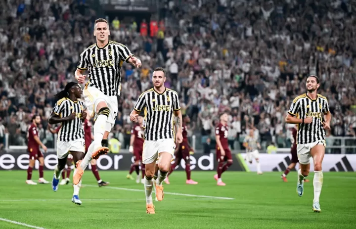 Milik scrambles in Juventus' winner for 1-0 victory over