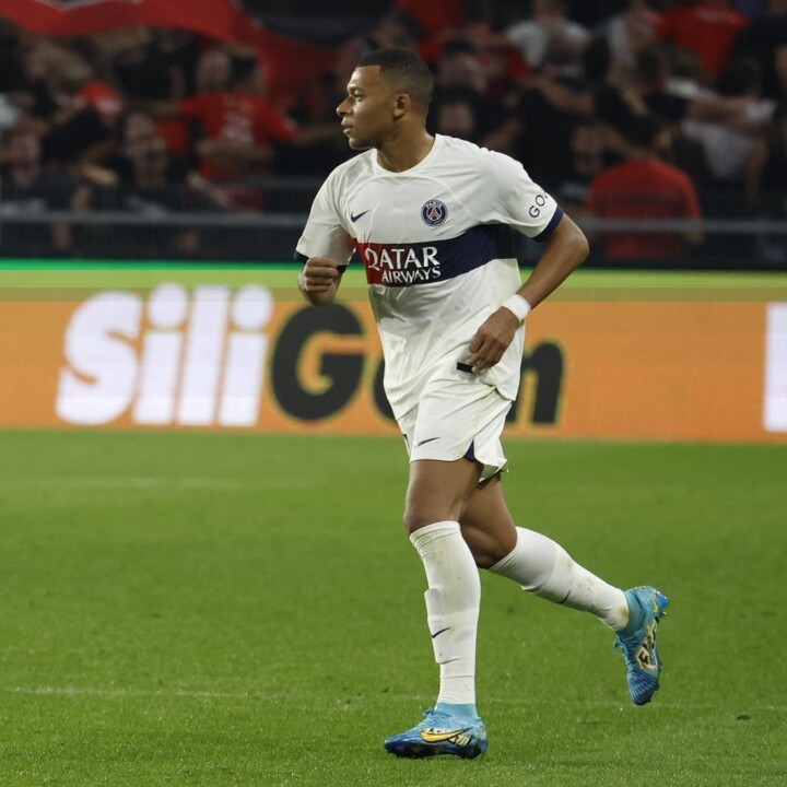 Rennes 1-3 Paris Saint-Germain - PSG move up to third with