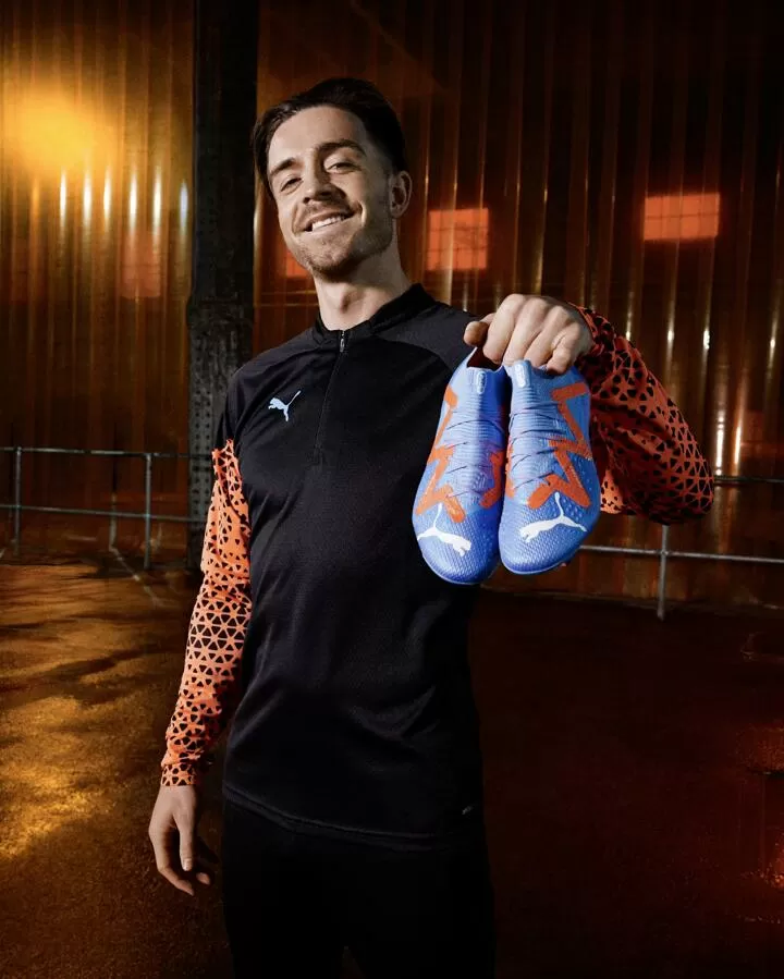 Biggest FEET in football from Ibrahimovic s size 12 to Maguire s