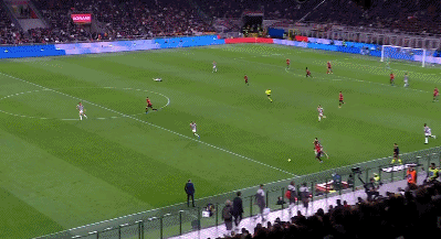 AC Milan 0-1 Juventus: Red card and deflected shot end Rossoneri's winning  run