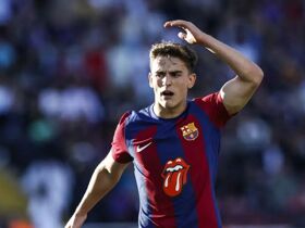 Barcelona star Gavi hits back at journalist over criticism of teammate