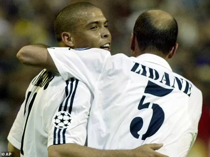 16-17 Real Madrid #5 Zidane インポートL Real Madrid Zidane In