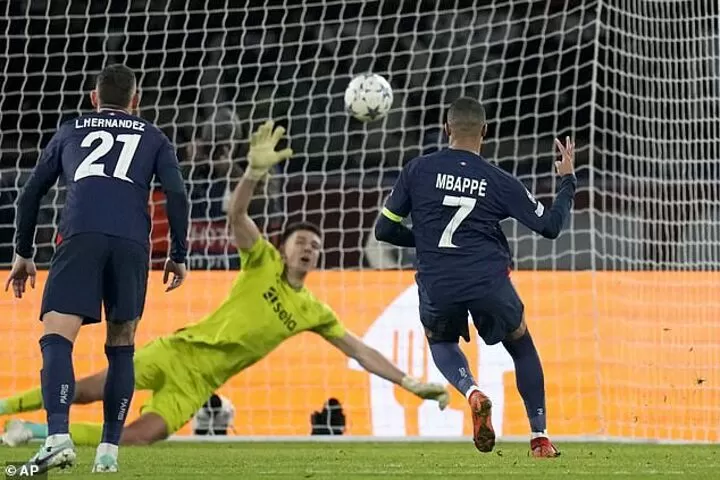 PSG 1-1 Newcastle: Kylian Mbappe's stoppage-time penalty cancels out  Alexander Isak's opener in cruel twist, Football News