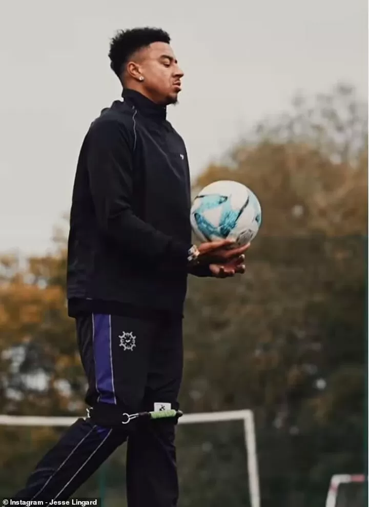 Jesse Lingard shares training montage on social media| All Football