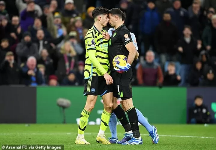 Kai Havertz squares off against Emiliano Martinez as tempers flare| All Football