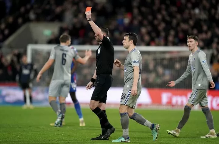 Sean Dyche wants 'tidying up' of VAR after Dominic Calvert-Lewin red card |  All Football