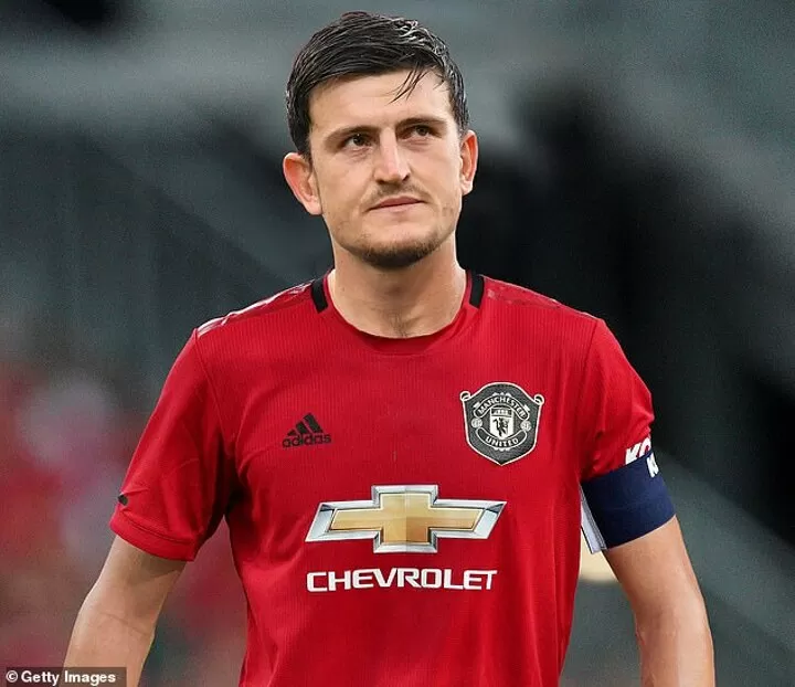 Transfer News Harry Maguire Arrives At Carrington To Complete