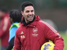 Deadline day in history: Arsenal broke club record with Aubameyang deal in 2018