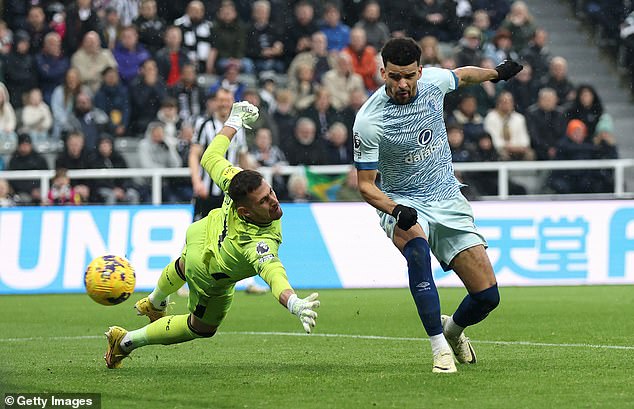 Newcastle 2-2 Bournemouth: Ritchie's stoppage-time equaliser rescues a ...
