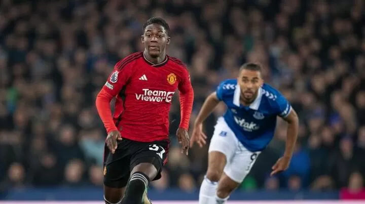Man utd everton what channel top