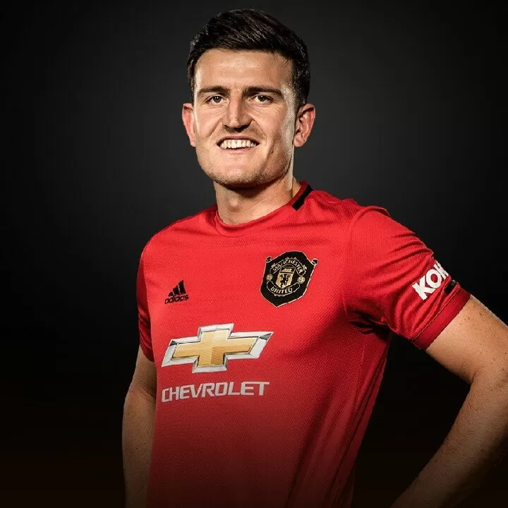 OFFICIAL: Harry Maguire will wear Man 