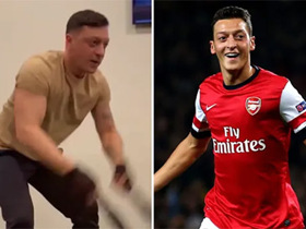 Mesut Ozil gây sốt với thân hình khó tin