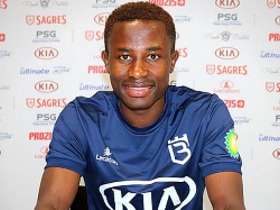 Done Deal : Super Eagles Left Back Joins Portuguese Club Belenenses SAD