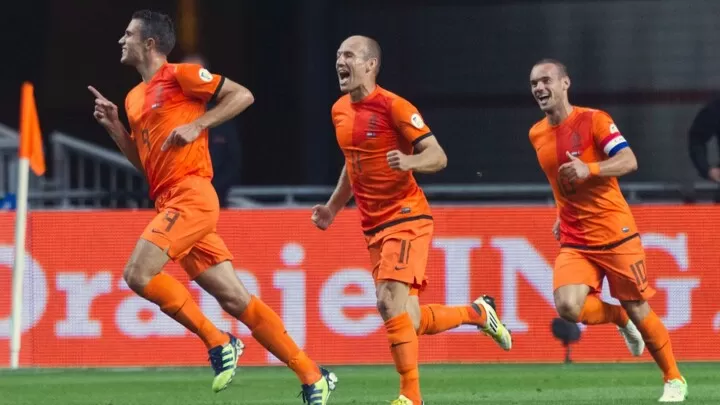 Sneijder Xavi Cech Robben Nine Football Legends Who Retired