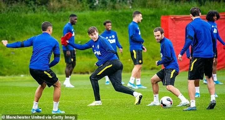 Lindelof In Line For New Double Money Deal As Man Utd Ward Off