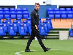 Brighton nhắm cựu HLV Man United thay De Zerbi