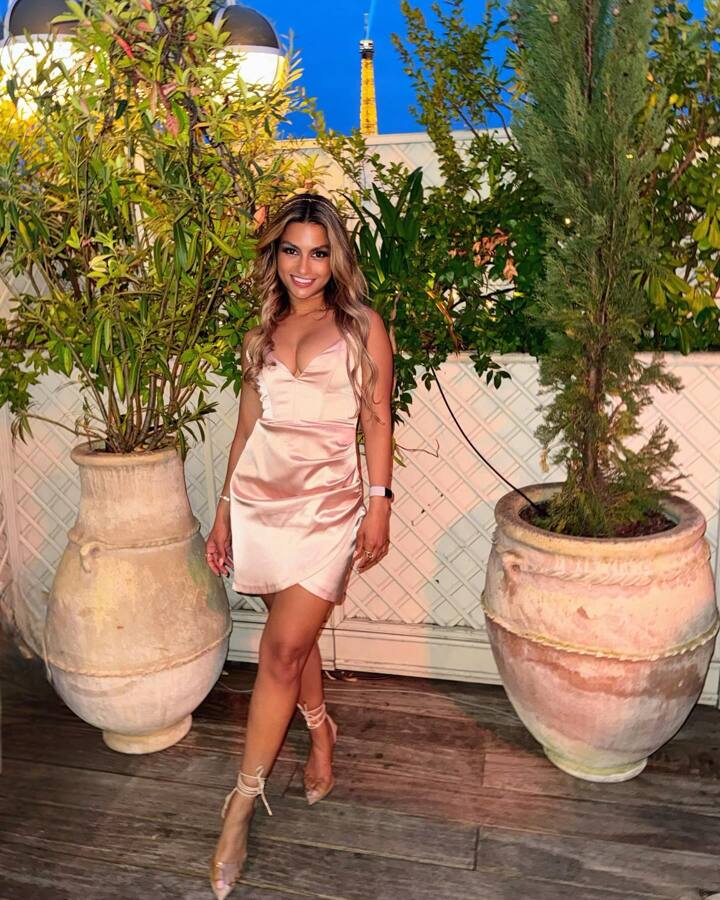 Glamorous Sky Sports presenter stuns in daring dress during dreamy trip to  Paris| All Football