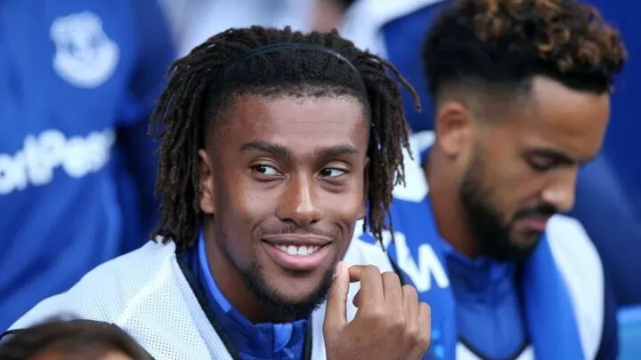 Everton S Calvert Lewin Answers Fans Questions No 9 Shirt Team Mates And More All Football