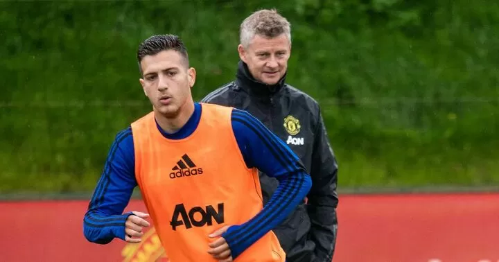 Man Utd Player Diogo Dalot Can Learn From What Pereira Did All Football