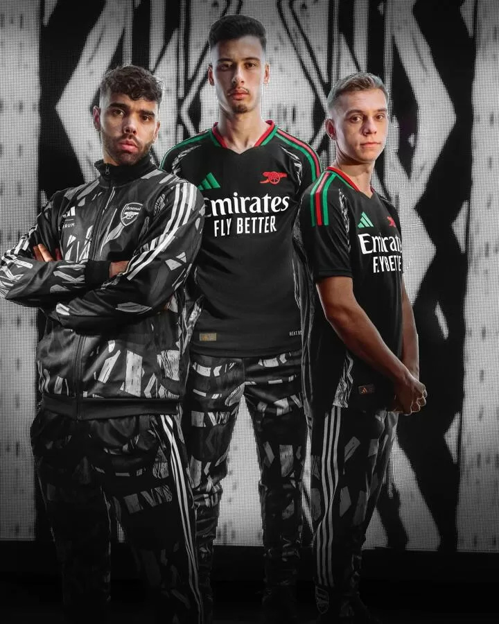 Arsenal new away kit top