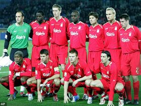Son of ex-Liverpool star who won UCL 04/05 signs scholarship contract with Reds