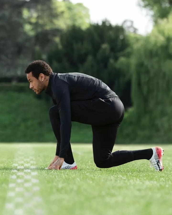 Neymar new nike on sale boots
