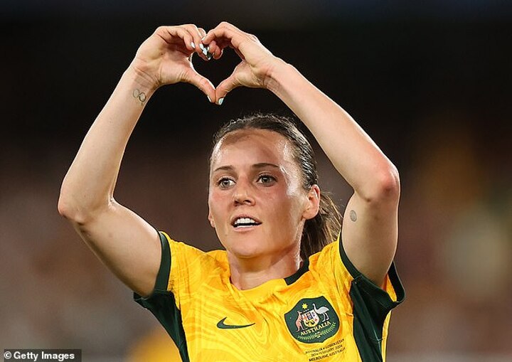 Mahbol Rasso Spurs to take on huge Aussie flavour with Hayley Raso joining the ...