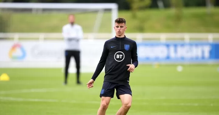 From Mount To Pulisic 31 Chelsea Players Are Away On International Duty All Football